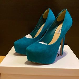 Steve Madden Babylonn Teal Suede Heels